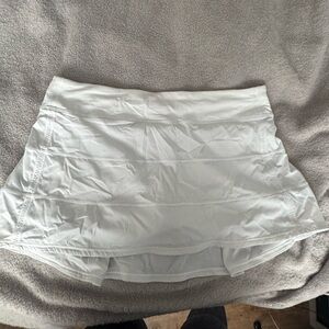 White lululemon skirt